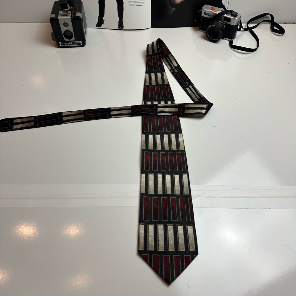 Mosaic Silk Black and Red Geometric Tie